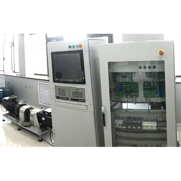 双馈风力发电机实训台(图1) 双馈风力发电机实训台,全光网配线端接实训装置