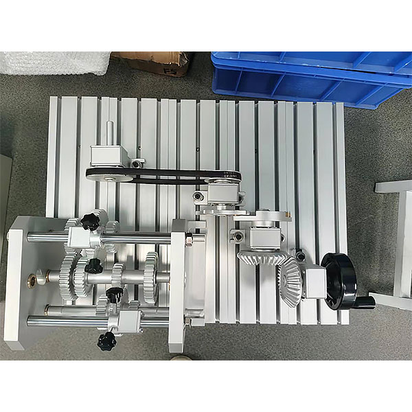 六轴工业机器人实训装置_ZNL-620型 六轴工业机器人(图1)